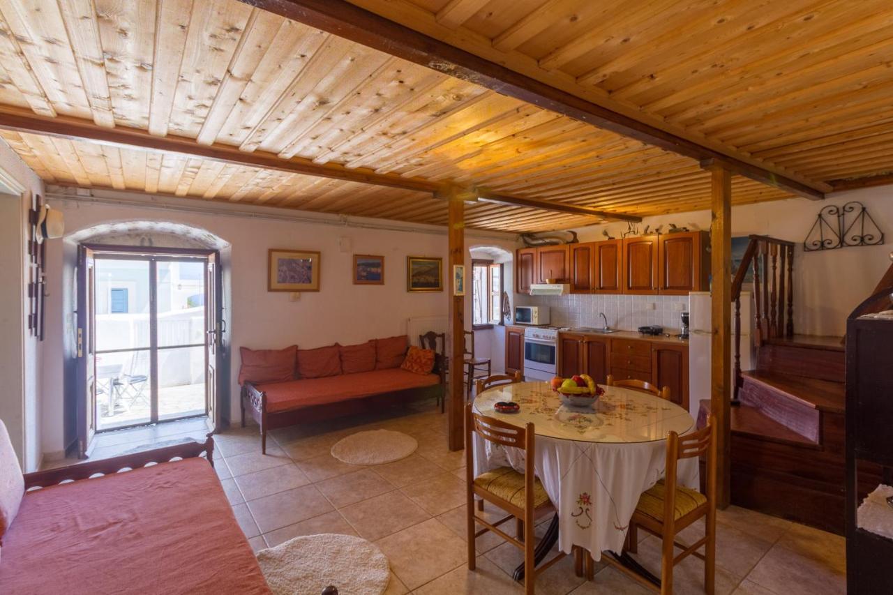 The Old House - Wood & Stone Villa Evreti Luaran gambar